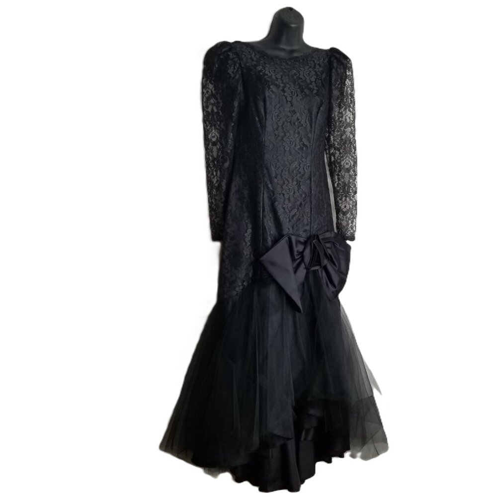 Vintage Black Lace Formal Gown M High Low Tulle Bow Long Sleeve Gothic